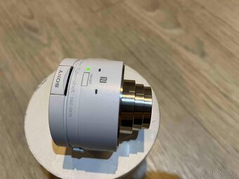 Sony Cyber-shot DSC-QX10 – chytrý objektiv pro mobil - 4