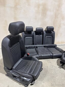 Sada sedaček VW Passat B8 Variant černá kůže RHD - 4
