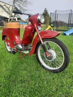 Jawa 555 - 4