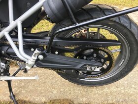 Kryt řetězu Triumph Tiger 800XR/XC - 4