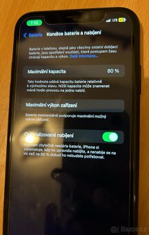 iPhone XR 128 GB - 4