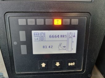 Kolové rypadlo CASE WX 148 16,5t, 2017 - 4