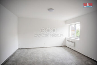 Pronájem bytu 1+1, 38 m², Sokolov, ul. Nádražní - 4