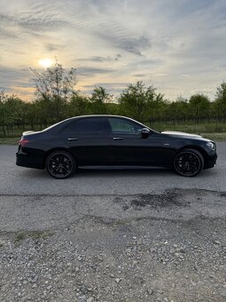 Mercedes-Benz E53 AMG r. 2022 - 4