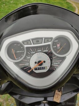 Skútr 125cc - 4