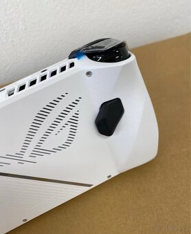 ASUS ROG Ally RC71L - NH001W - 4