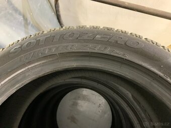 Zimní pneu 235/45/18 - 98V Pirelli Sottozero sada č.8315 - 4