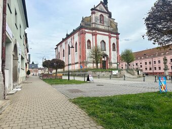 Prodej činžovního domu 287 m² Bor, náměstí Republiky - 4