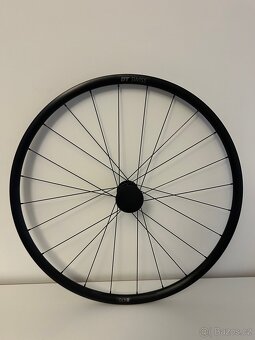 Zadní ráfek DT Swiss R470 - 4