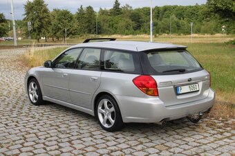 LEGACY 3.0R,H6,180kw,5st.Aut,Navi,TAŽNÉ,ServisSUBARU,Bez rzi - 4