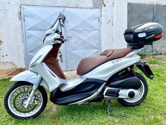Scooter Piaggio Beverly 300 ie - 4