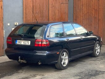 VOLVO V40 1,8i tažné, alu kola - 4