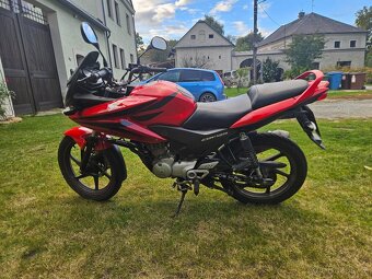 Honda 125 cbf - 4