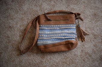 Kabelka přes rameno, taštička - 4