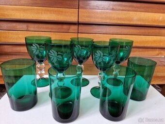 Sada zelených sklenic na víno, 5 ks - 4