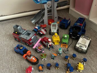 Tlapková patrola - 4