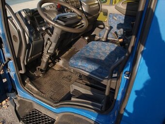 Iveco Eurocargo 90E17 s hydraulickým čelem Dholandia - 4