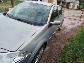 Renault Megan 1.5 dci - 4