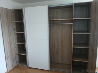 Prodám skříň - 4