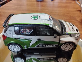 Škoda Fabia S2000 1/18 - 4