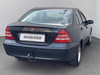 Mercedes-Benz Třída C 1.8 K ,  105 kW benzín, 2003 - 4