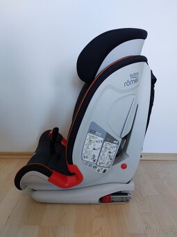 Autosedačka Britax Römer Advansafix III SICT - 4