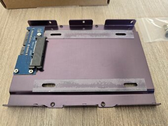 3,5 adaptér do skříně pro 2,5 SSD / HDD (se sata propojením) - 4