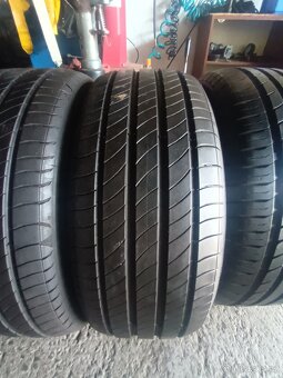 4xletni pneu 215/50/17.Michelin.Goodrige. - 4
