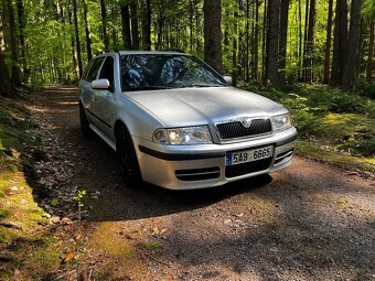 Škoda Octavia 1.8T RS combi - 4
