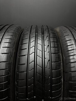 Sada pneu Hankook 215/65/17 99V - 4