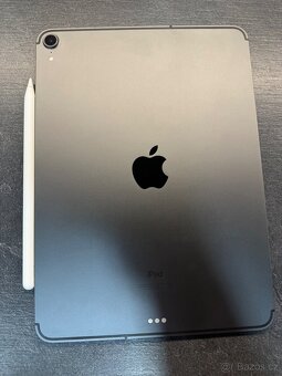 iPad Pro 11" (2019) + Smart Keyboard Folio + Apple Pencil 2 - 4