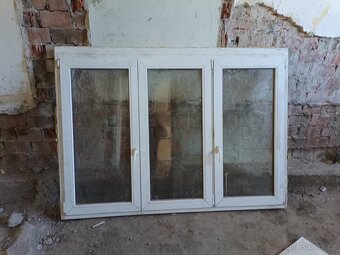Plastová okna různých rozměrů - 4