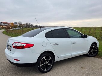 Renault Fluence 1.6 16V 82KW/111 koní R.V.06/2013 - 4