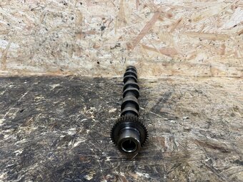 KOŽENÝ VOLANT ŠKODA OCTAVIA 2 - 4