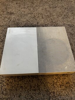 Xbox one s + příslušenství - 4