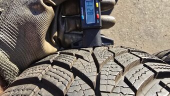 Zimní pneu 195/65/15 Continental - 4