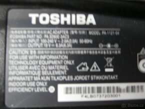 TOSHIBA - 4
