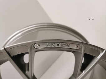 Mercedes GLA, GLC, E, S, GLK alu kola 8,5x19 ET35 - 4