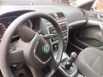 Skoda octavia Family, rok 2012_12m. 16Tdi ,77kw, - 4