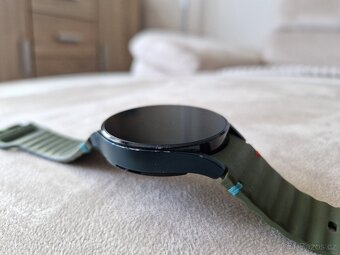 Samsung Galaxy Watch4 44mm zelená - 4