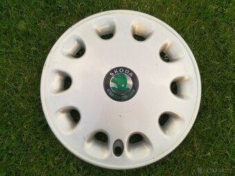 Poklice 13" ŠKODA Felicia GLXi (8 ks) - 4