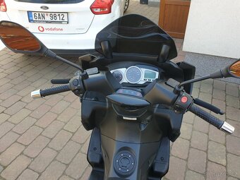 Aprilia SR max 125 2014 - 4