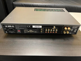 Zesilovač Arcam HDA SA10. - 4