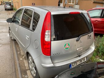 Mitsubishi Colt 1.3 benzin na opravu nebo náhradní díly - 4