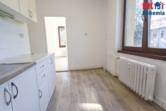 Pronájem neprůchozího 2+1 56m2, P3 Žižkov, Na Balkáně, nezař - 4