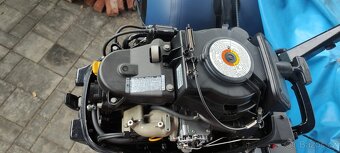 Prodam Lodní Motor Mercury 20 - 4