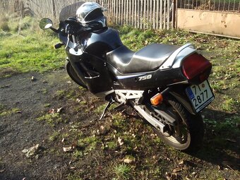 Suzuki GSX 750f 1993 - katana - 4