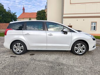 Peugeot 5008 1.6 HDi, 80 kW, r. 2011, 7 míst - 4