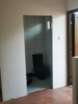 Prodej rodinného domu se zahradou – Novosedlice - 4