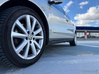 VW Passat B6 2009 2.0 TDI 125kw, DSG - 4